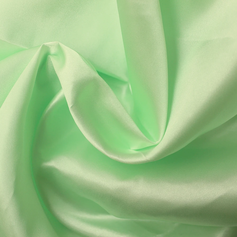 tissu vert soyeux