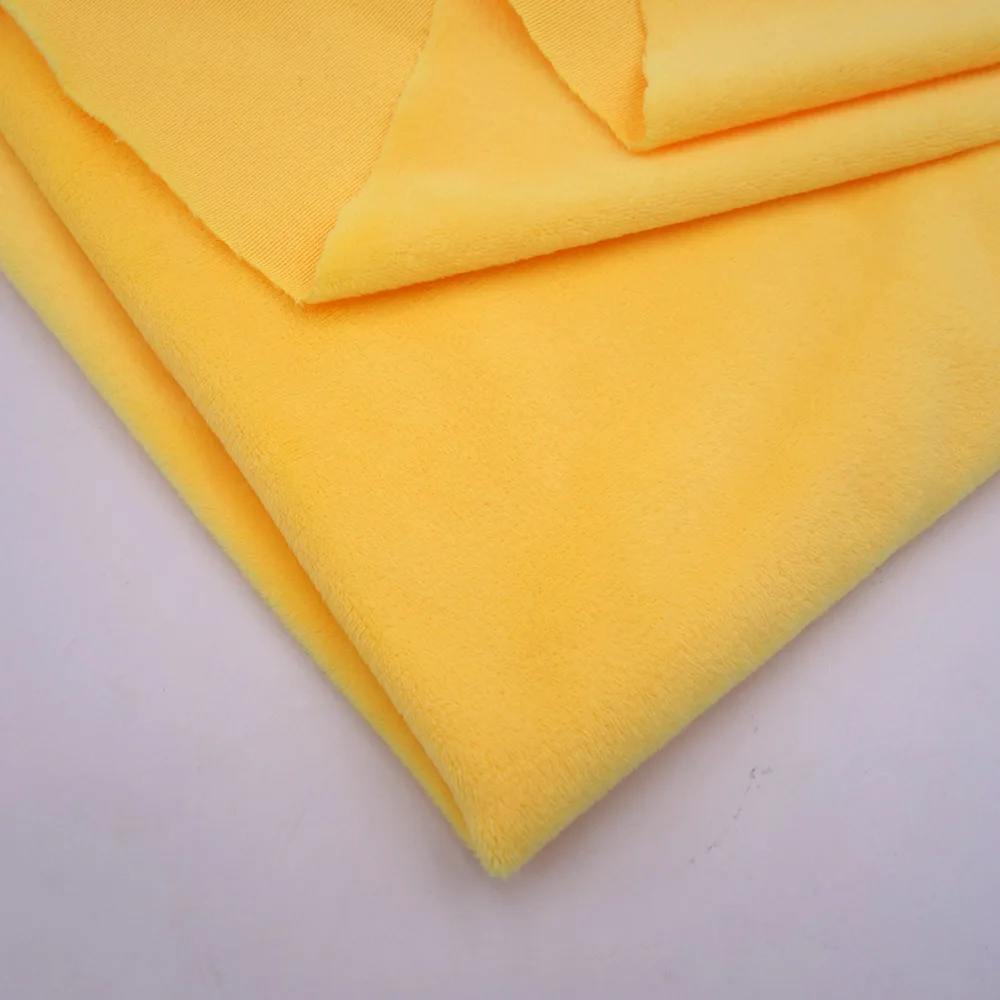 tissu jaune doux